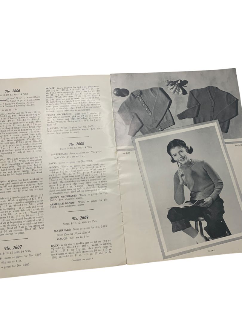 Lacey's Book of Classics for the Entire Family Volume 26 Vintage Knitting Book