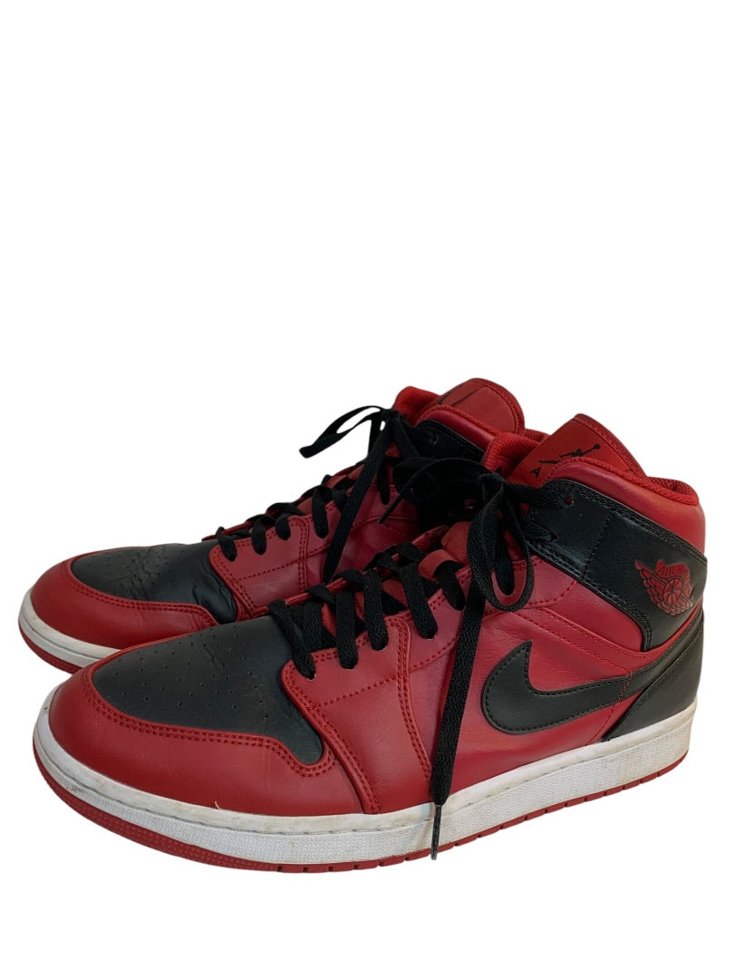 Size 13 Nike Air Jordan 1 Mid Reverse Bred Red Black Sneaker 2021 554724-660