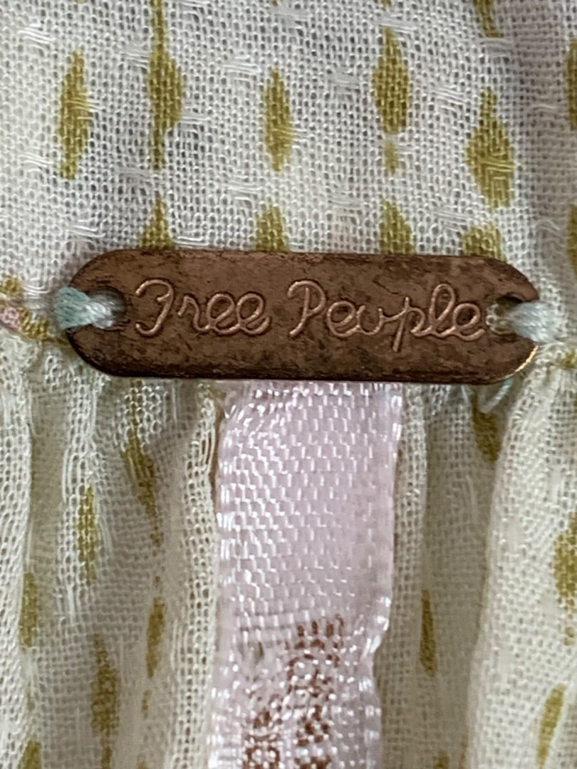 Medium Free People Boho Womens Blouse Embroidered But I Like It