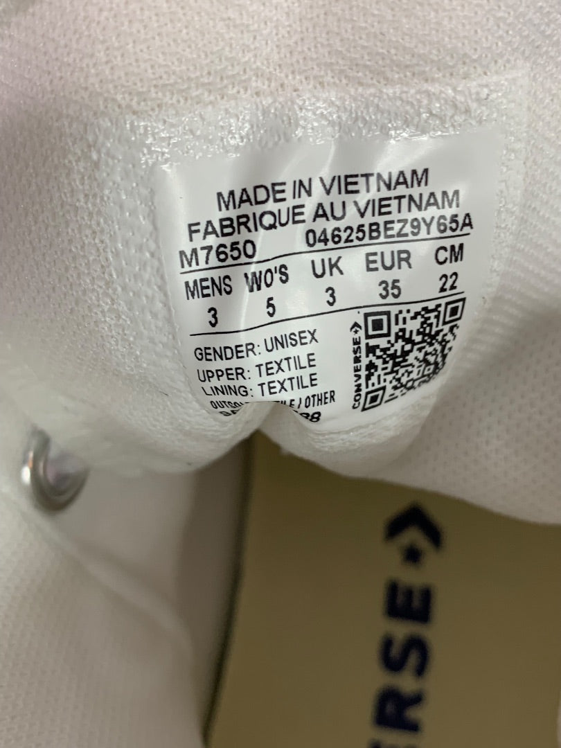 Size 5 Converse Womens New White High Top Sneakers Chuck Taylor All Star Unisex