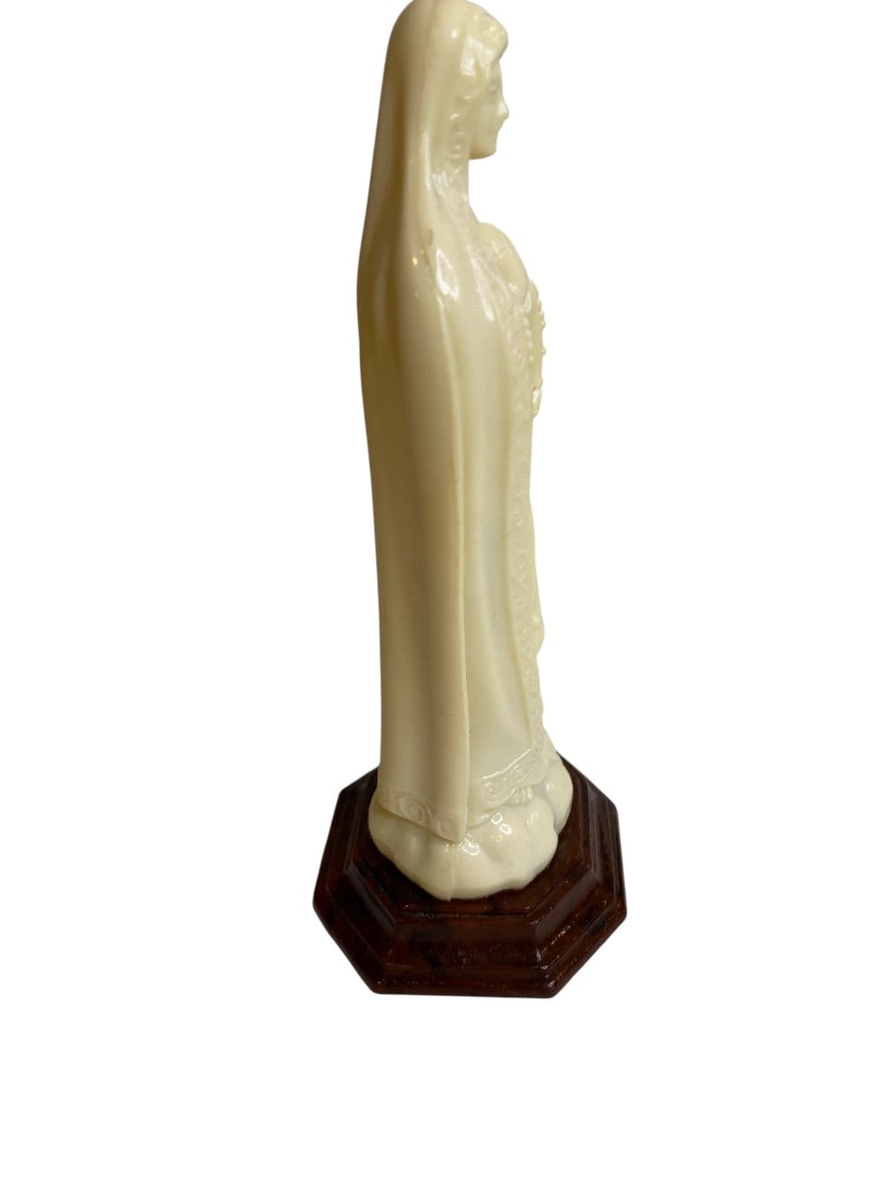 Vintage Our Lady of Lourdes Virgin Mary Statue Catholic Figurine plastic 6”