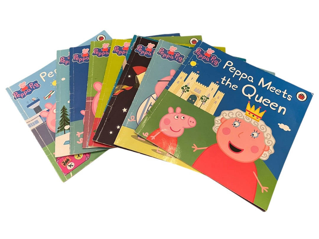 Peppa Pig Set of 9 Paperback Books Ladybird Books