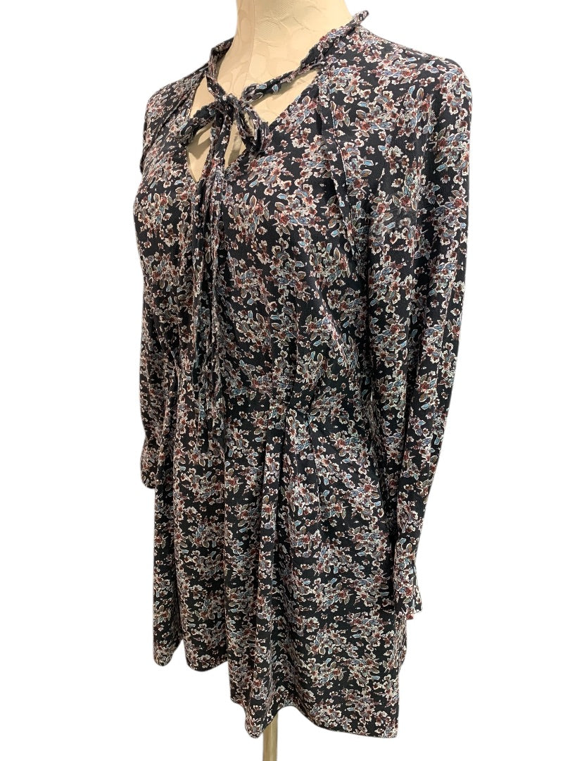 Small Dolce Vita Silk Floral Print Long Sleeve Dress V-Neck Tie Pockets