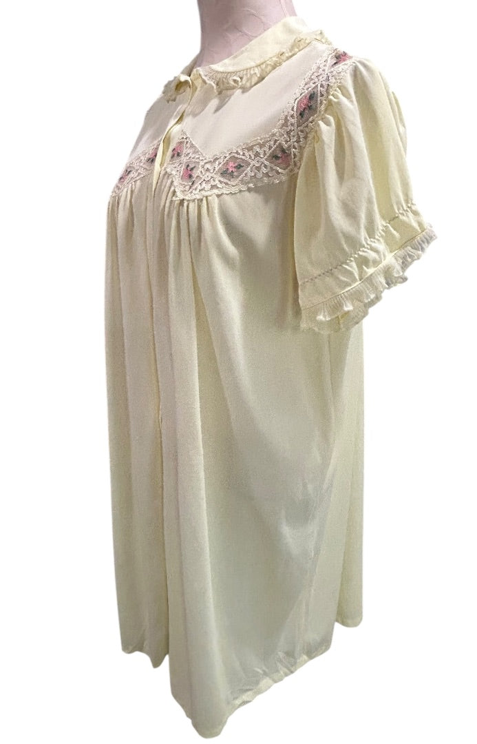 Vintage Nylon Robe Peignoir Butter Yellow Floral Lace Short Sleeve