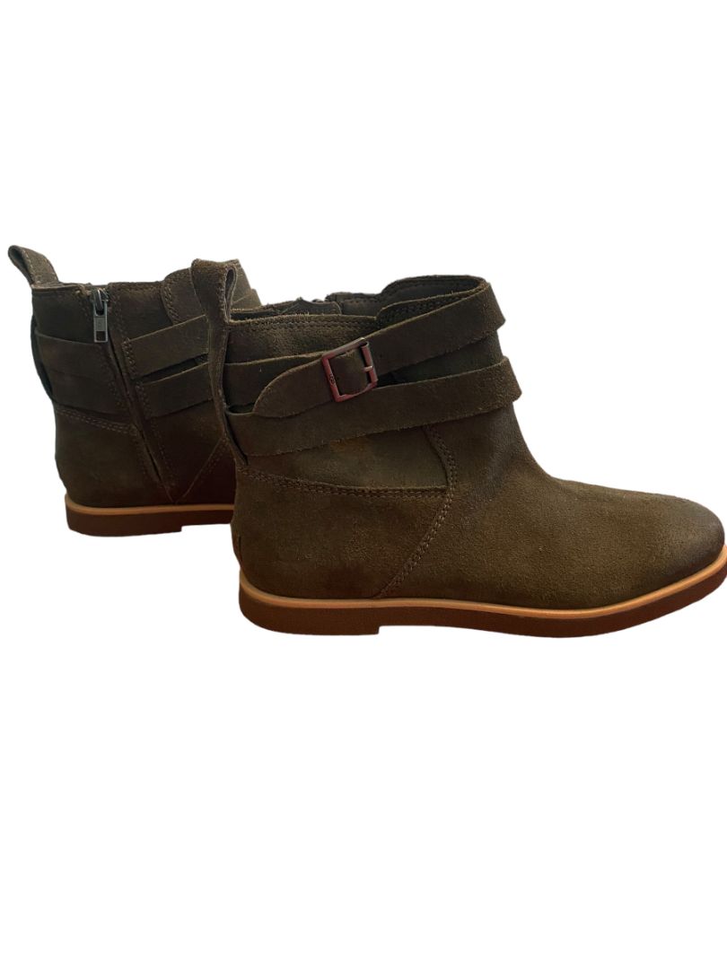 9.5 Ugg Womens Josefene Suede Ankle Booties olive Army Green NWOB
