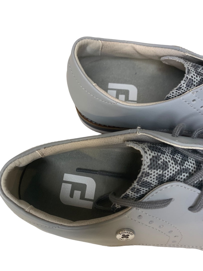 Size 9.5M FootJoy Womens FJ Sport Retro Kiltie Golf Shoes Leather 92395