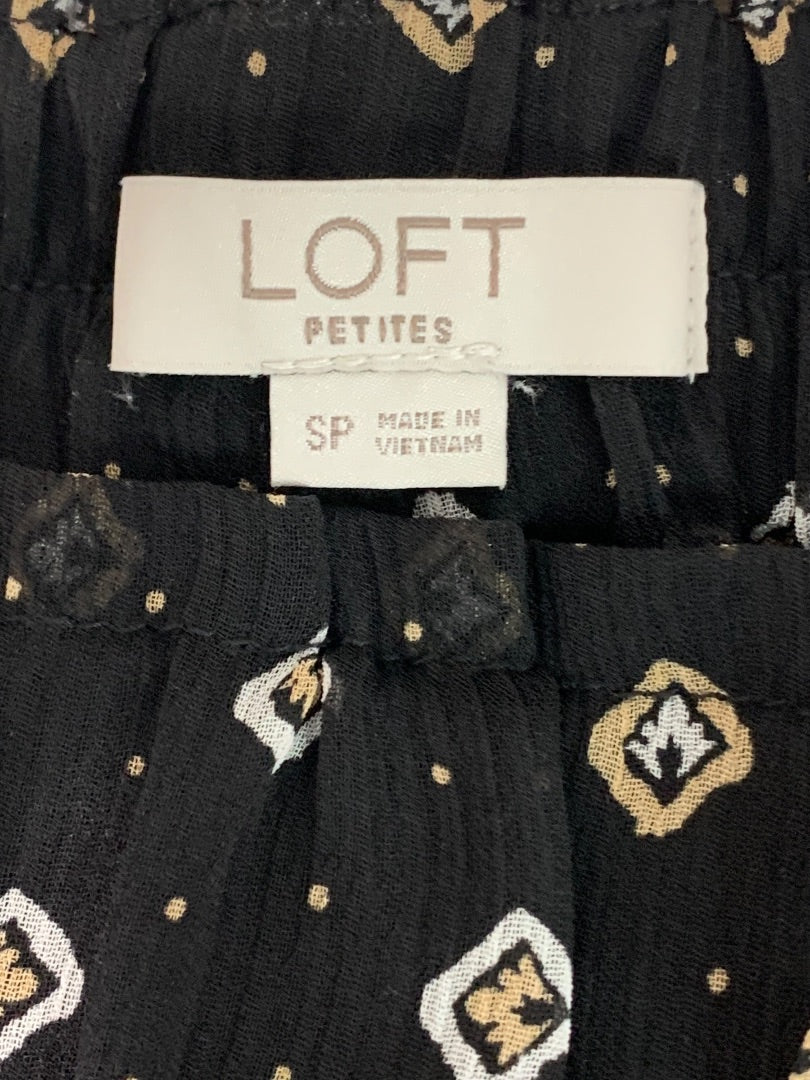 Small Petite Loft Pull on Skirt Black White Tan Pattern Lined