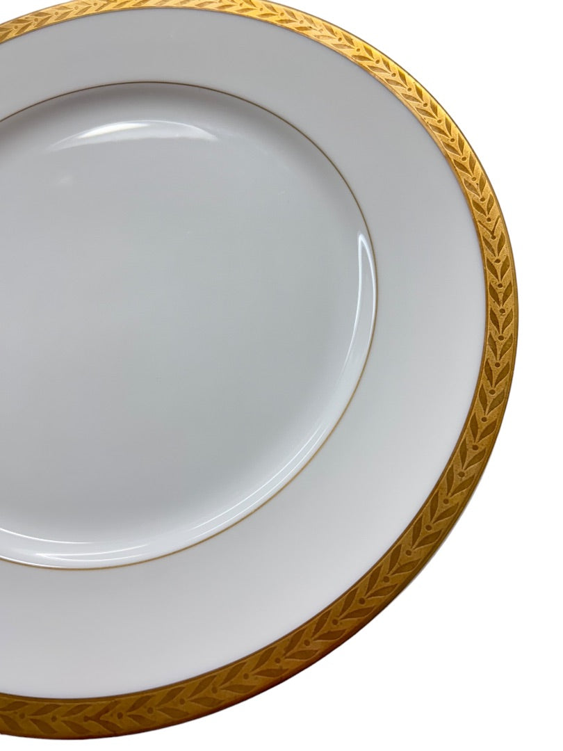Sango Royalty Pattern White Gold Trim Dinner Plate 10.5" 1970s