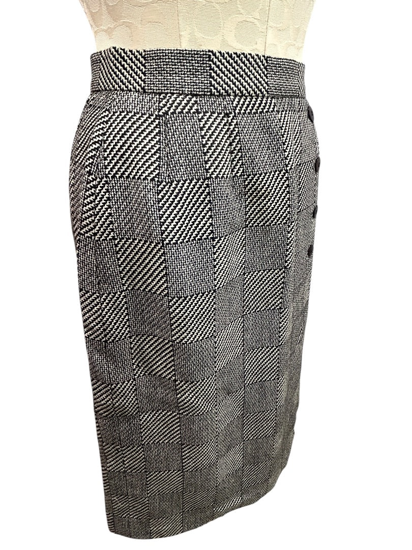 Jaeger Wool Skirt Vintage Checkered Side Button Made In Great Britain Size 24