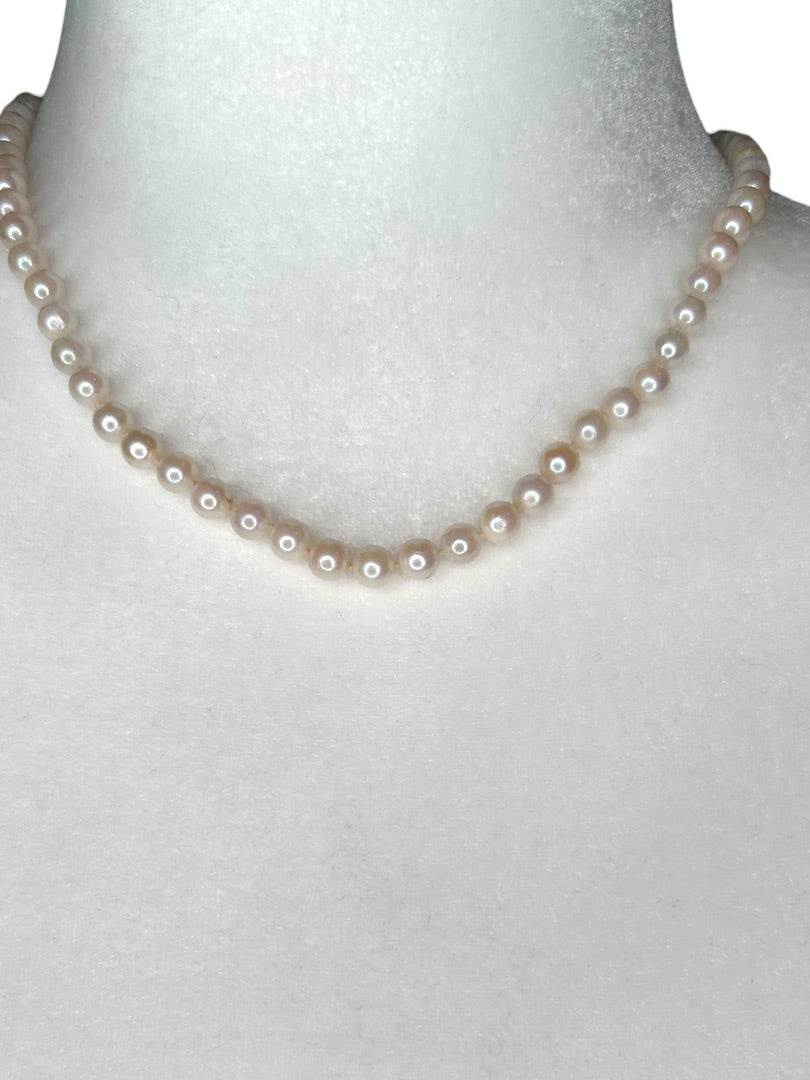 White Pearl Hand Knotted Vintage 1960s Necklace 17" Goldtone Clasp