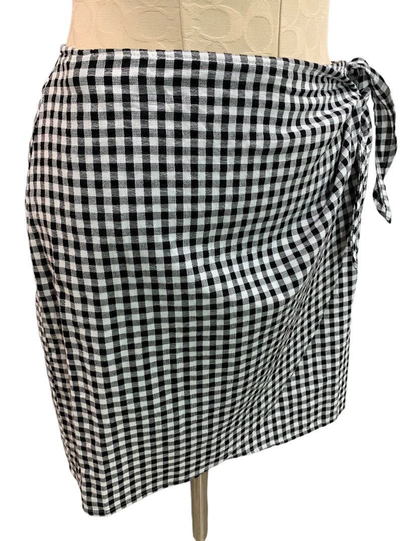 Size 6 Madewell New Wrap Skirt Black White Gingham Plaid