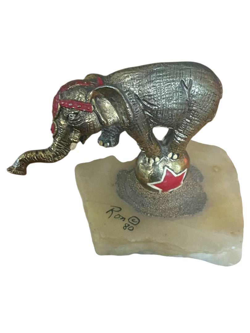 1980 Ron Lee Sculpture Circus Elephant on Ball Quartz Signed Goldtone