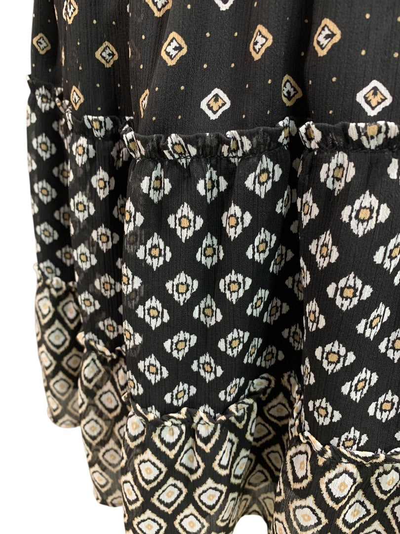 Small Petite Loft Pull on Skirt Black White Tan Pattern Lined