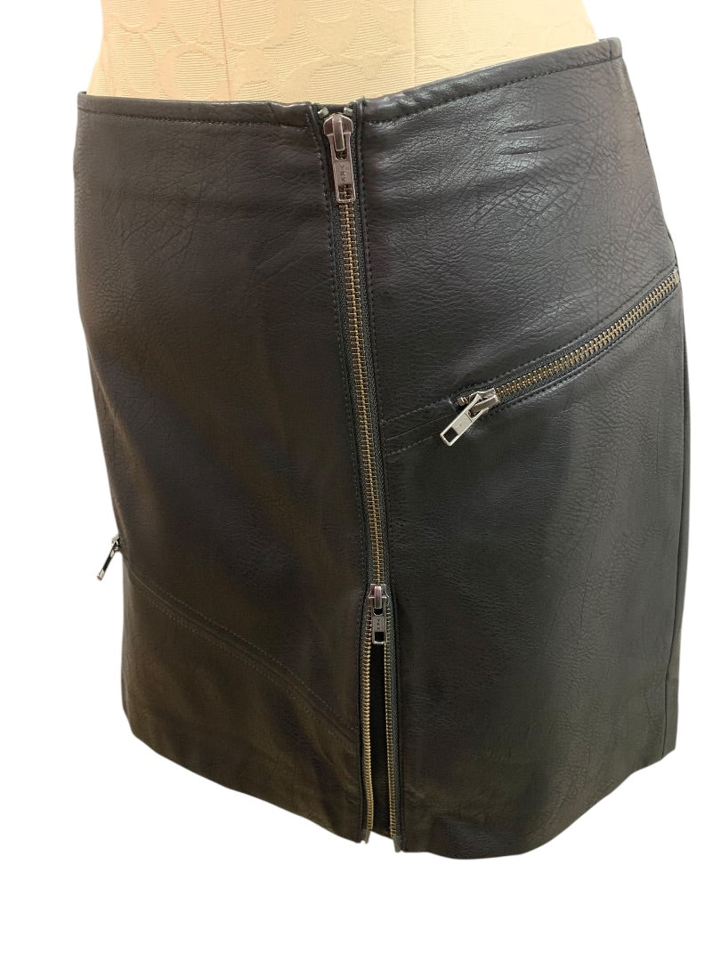 Small Leith Black Moto Style Vegan Leather Mini Skirt 15" Length