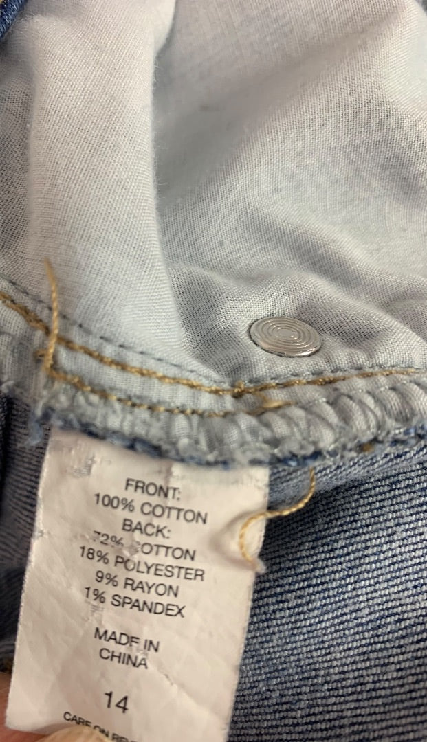 Size 14 NY&Co Womens Soho Boyfriend Jeans Stretched Distressed Tapered
