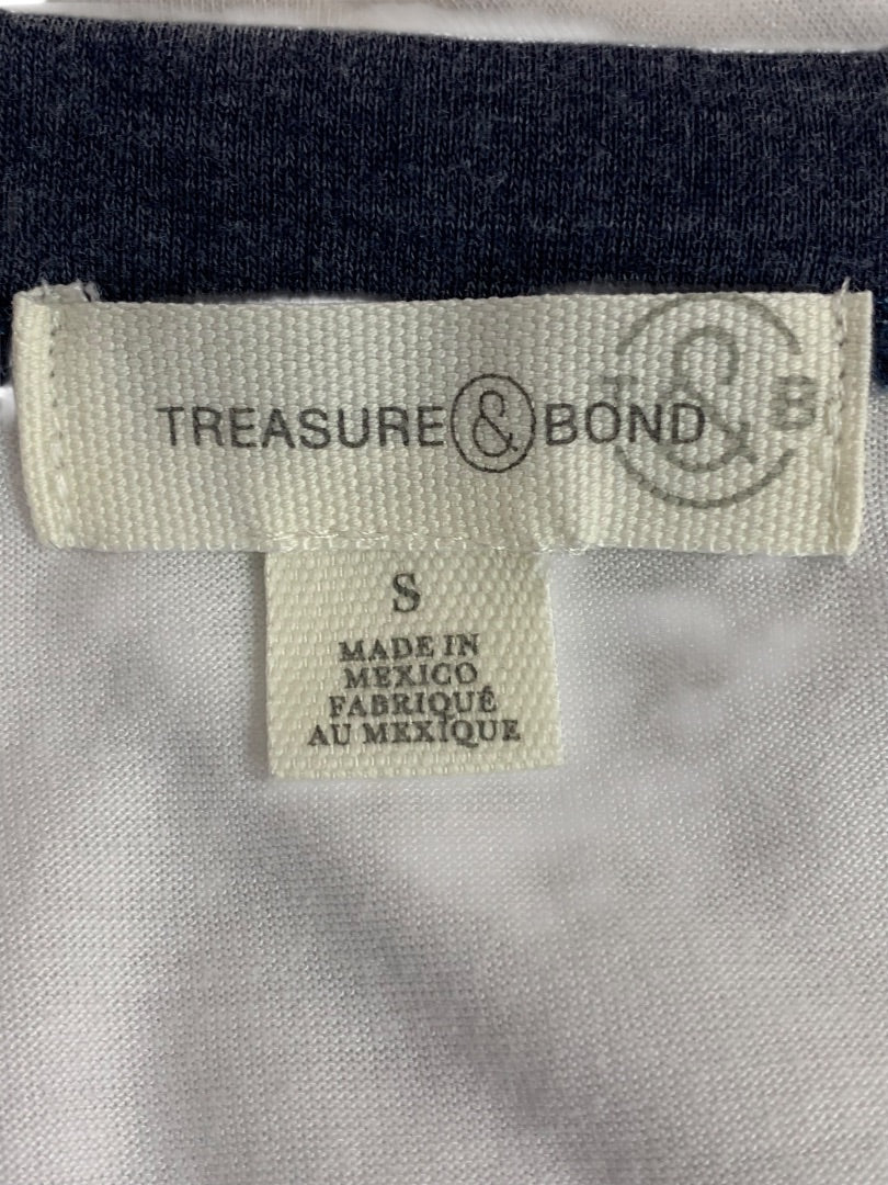 Small Treasure & Bond Womens Oversize V-Neck Tshirt White Blue
