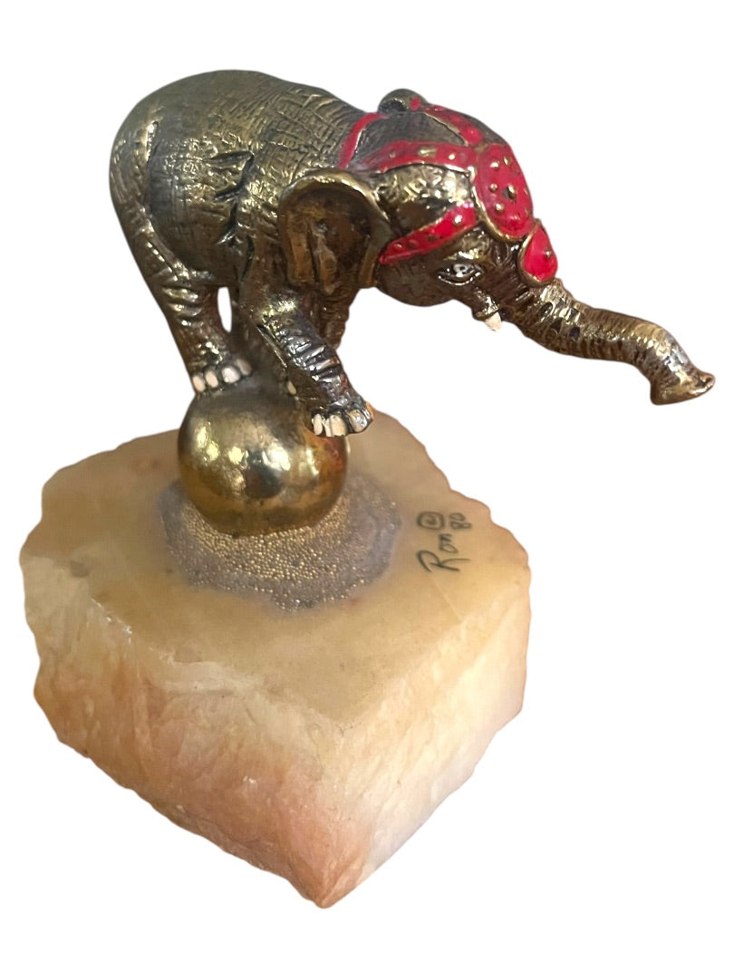 1980 Ron Lee Sculpture Circus Elephant on Ball Quartz Signed Goldtone