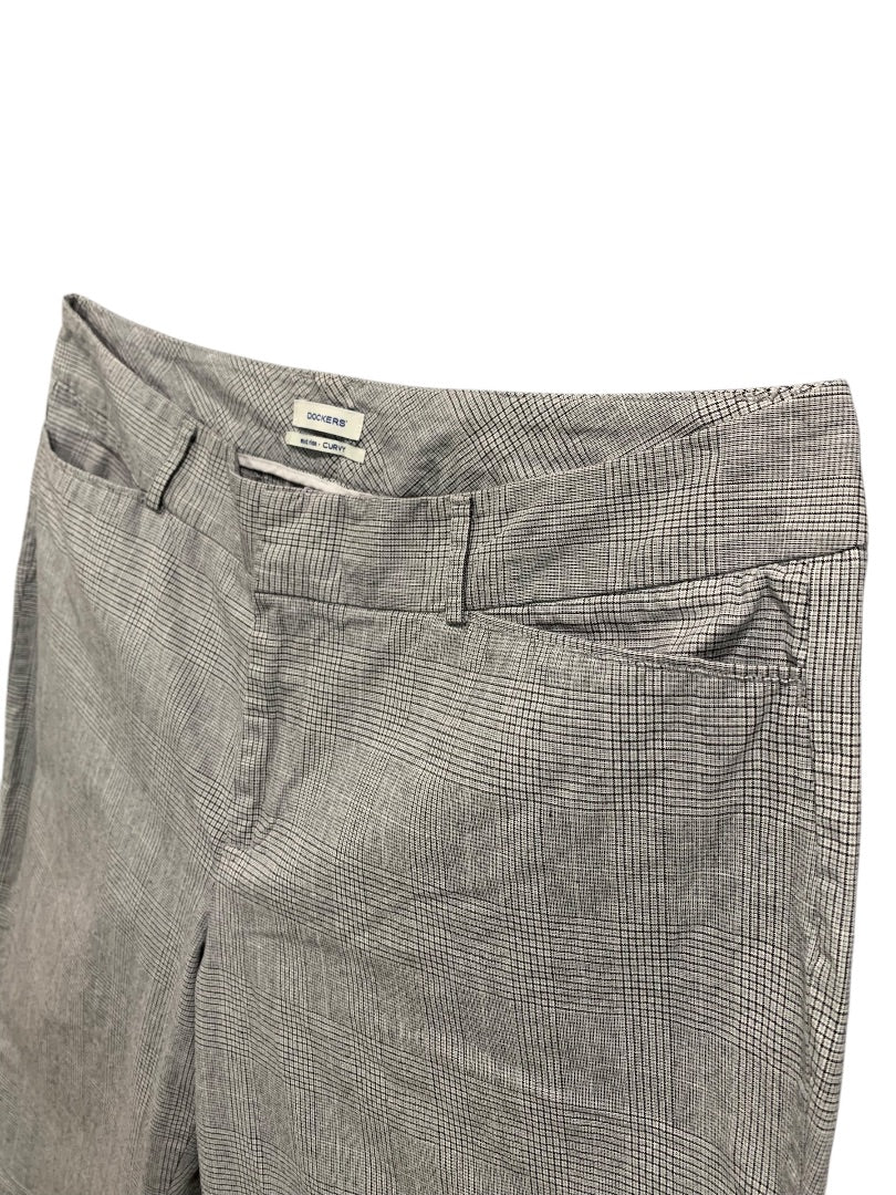 Size 16 Dockers Womens Plaid Gray Pants Mid Rise Curvy Metro Capri