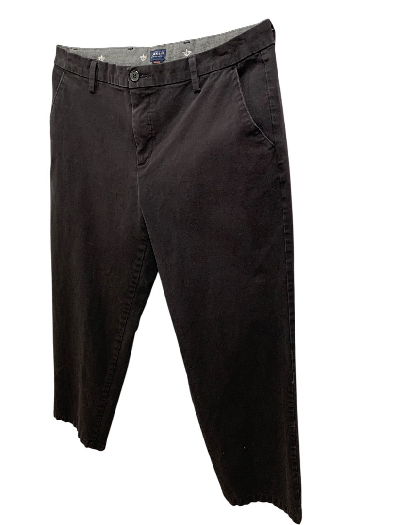 38 x 32 Dockers Mens Chino Pants Black Classic Fit