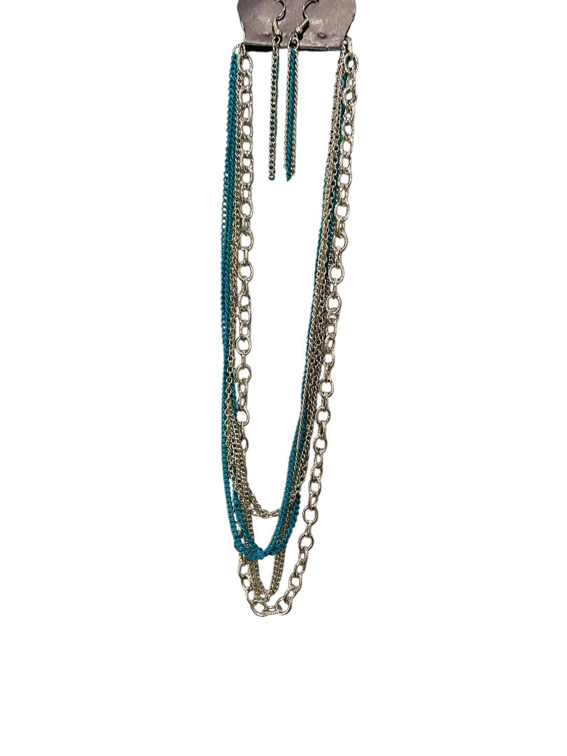 Paparazzi New Silvertone Necklace and Earring Set Turquoise Multistrand 40"