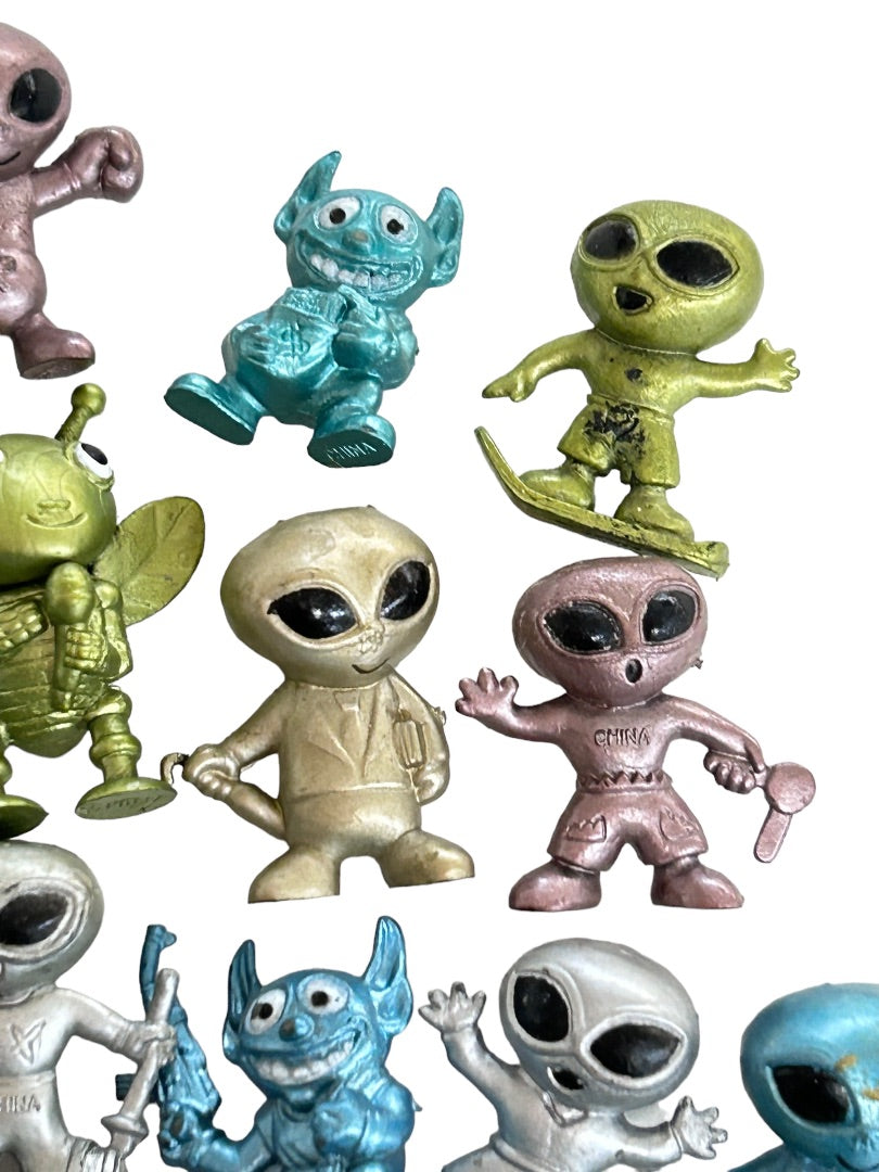 Set of 26 Assorted Vinyl Figurines Metallic Multicolor 7/8"h