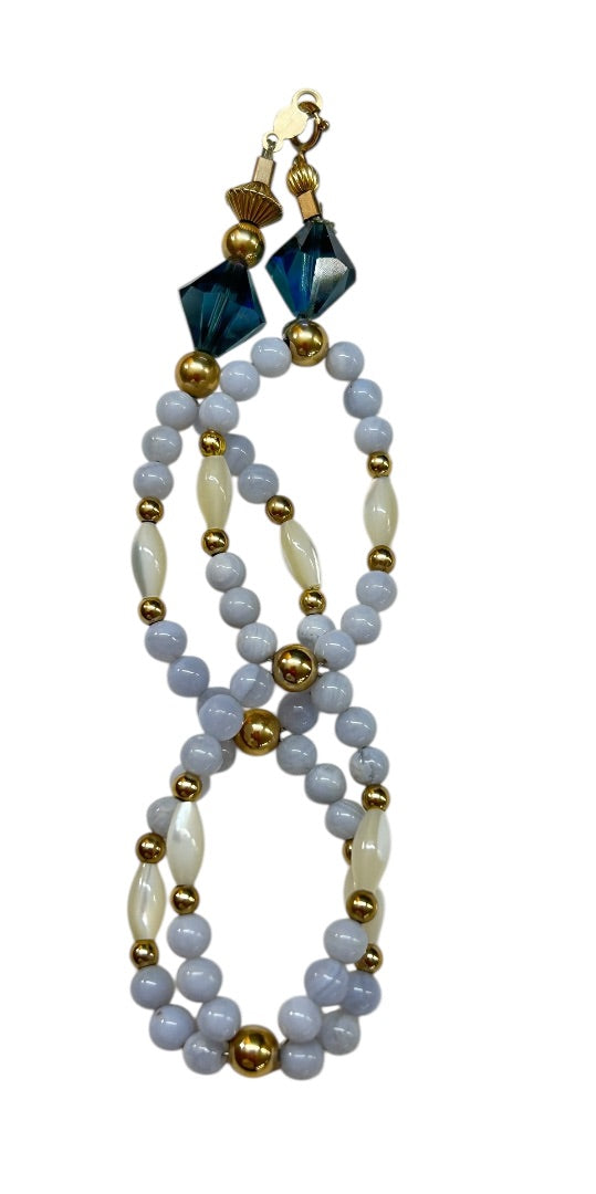 Blue Goldtone Shaped Beaded Bracelet 8.5 Inch Spring Clasp