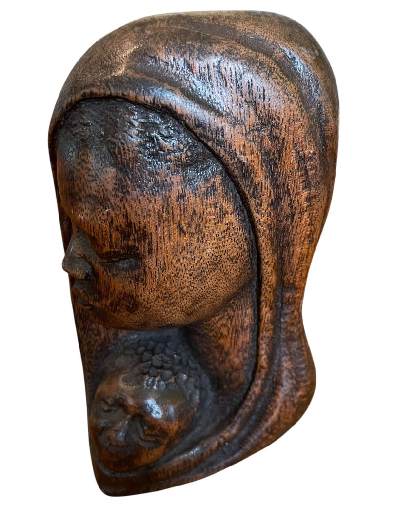 Wooden Carved Madonna and Child NZAU 7" x 4" x 2"