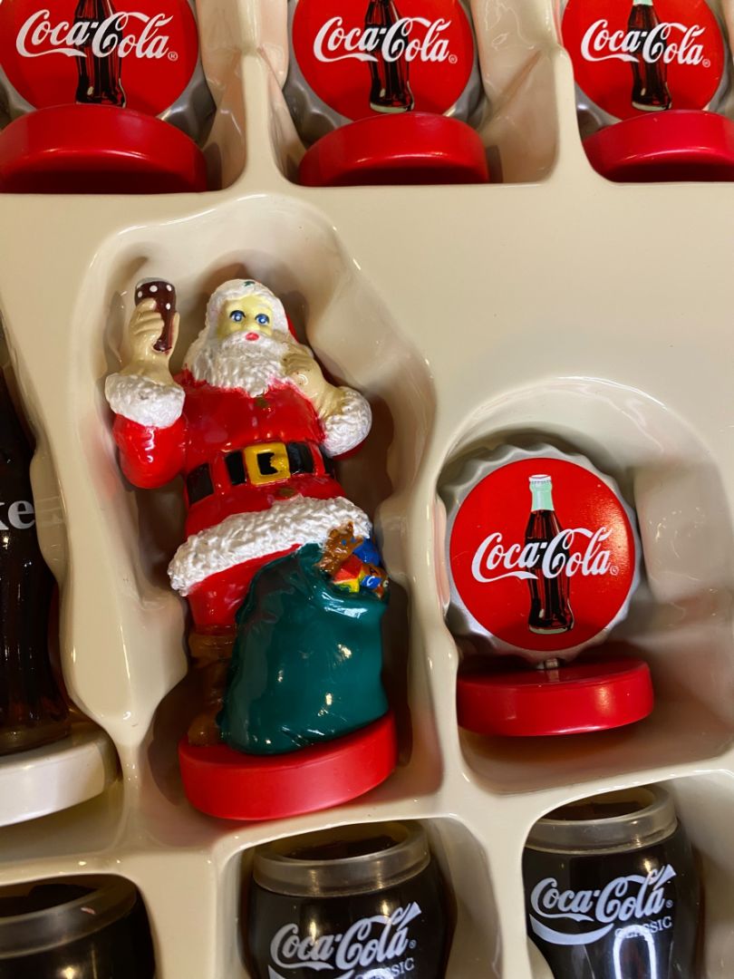 Coca-Cola vs Coke Game Replacement Pieces Santa Polar Bear New 1990s
