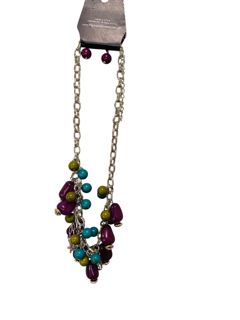 Paparazzi New Silvertone Necklace and Earring Set Purple Teal Chunky 28"