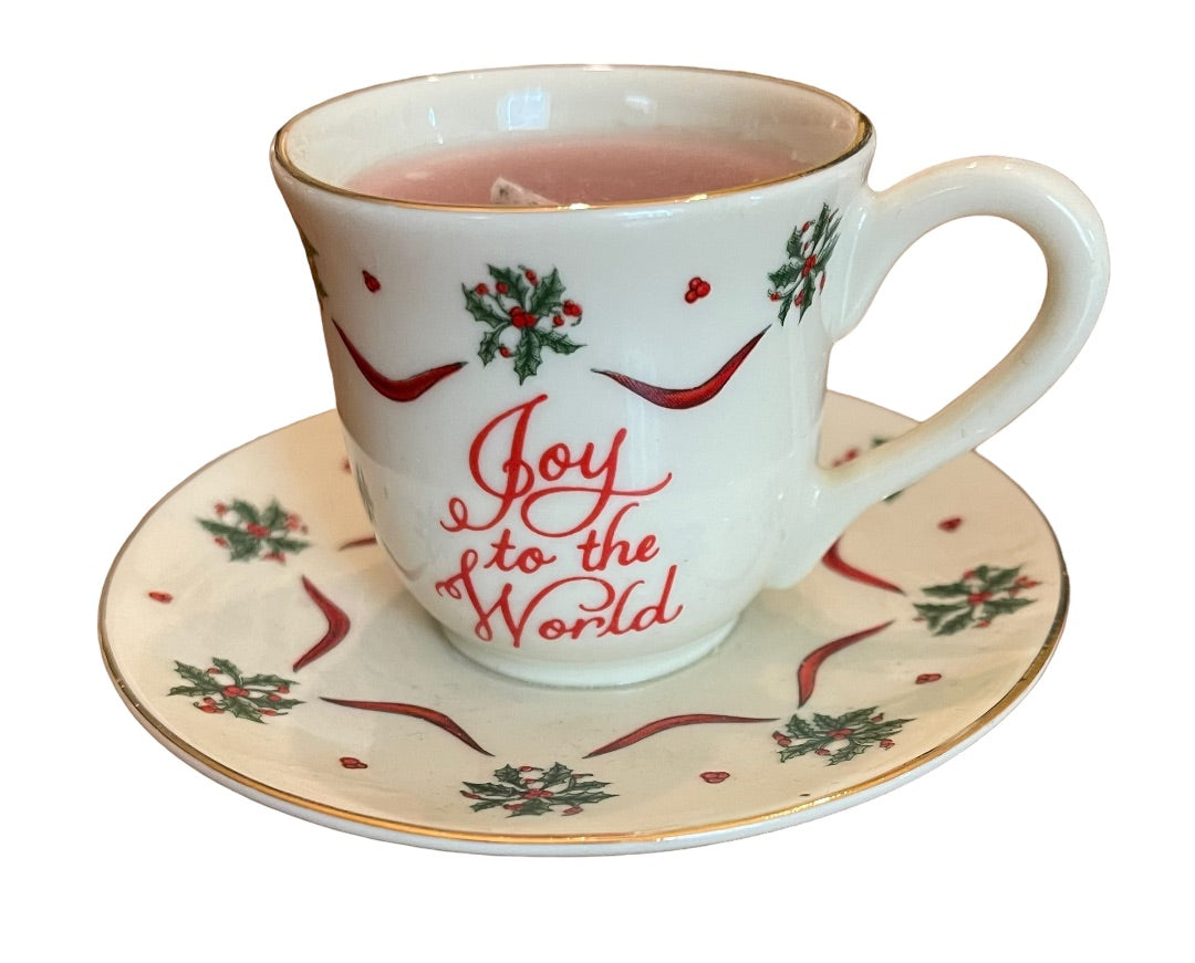 Dicksons Joy to the World Holly Ribbon Christmas Cup & Saucer Candle
