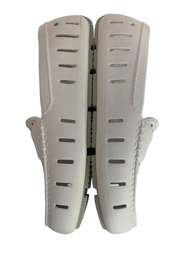 Size 11 Floafers Womens Country Club Drive 2.0 Loafer Bright White Gray Arch Support