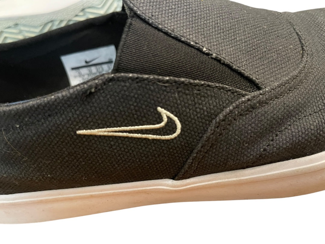 Size 13 Nike SB Mens Solarsoft Canvas Skateboard Slip On Shoe Sneaker AH3364-091