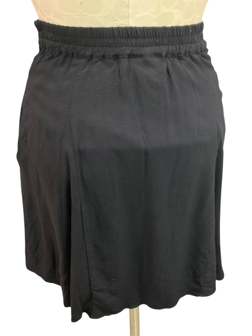 XS ModCloth Skirt Side Zip Black Pockets Lightweight Rayon