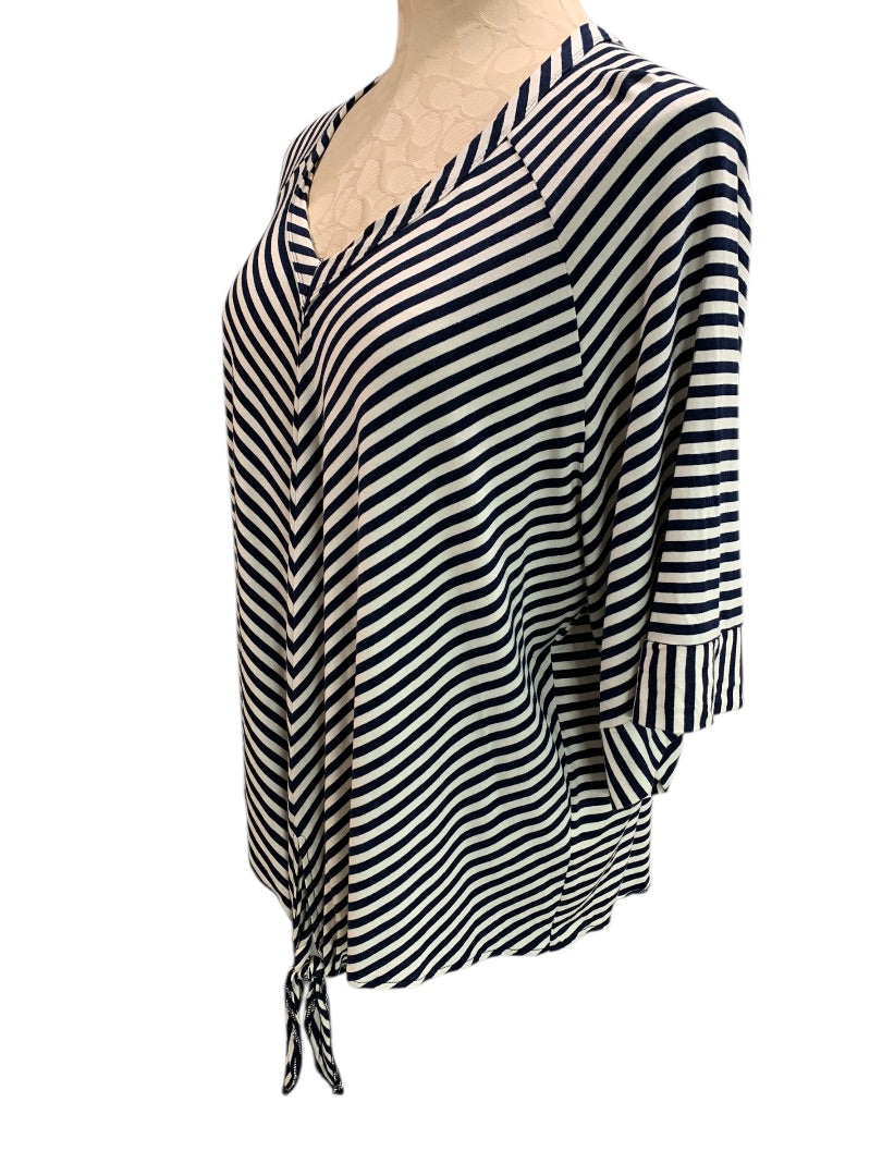 2X Skye's the Limit Woman V-Neck Soft Tshirt Knot Front Hem