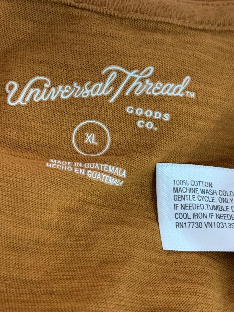 Size XL Universal Thread Brown V-Neck Womens Tshirt