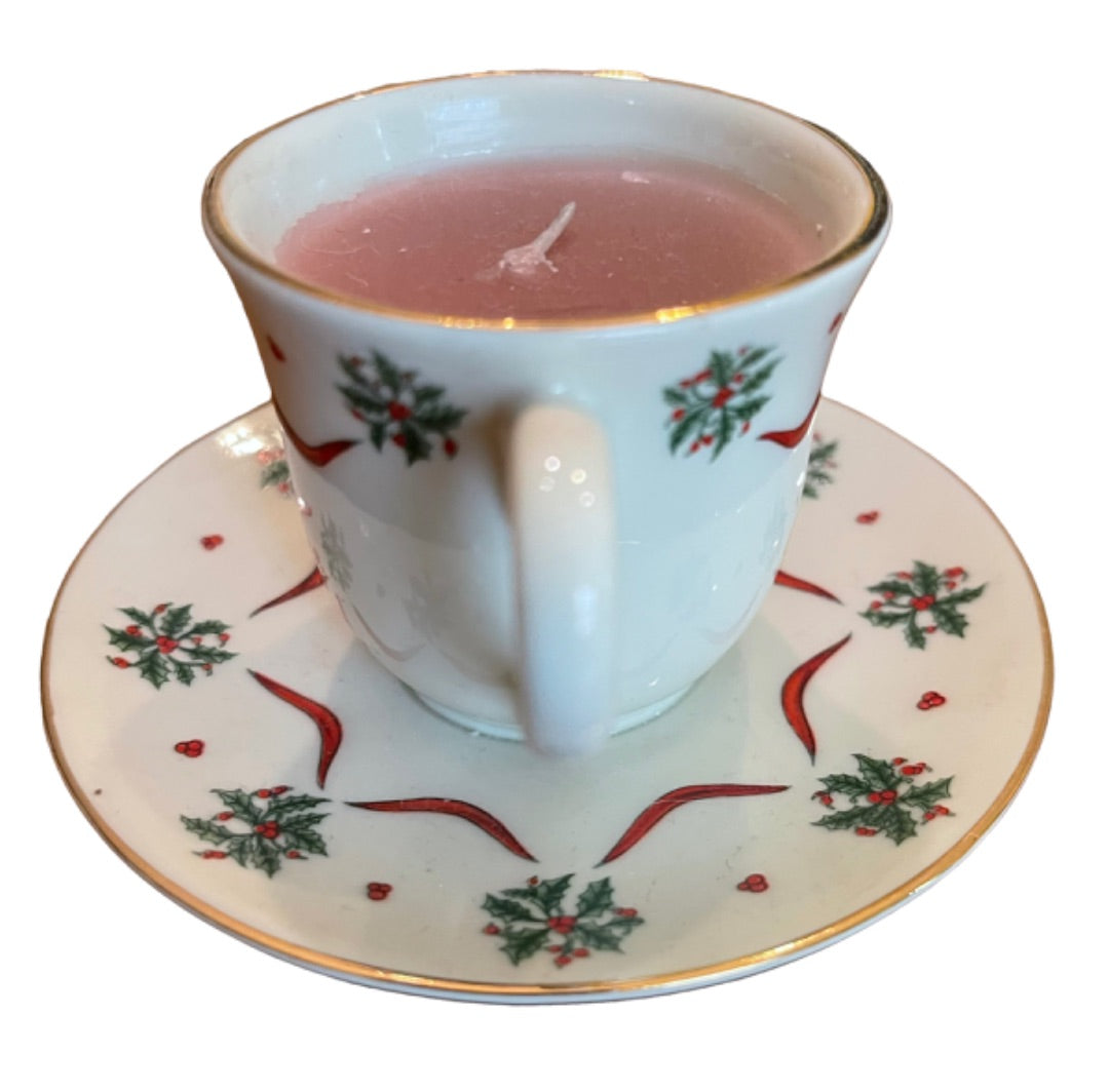 Dicksons Joy to the World Holly Ribbon Christmas Cup & Saucer Candle