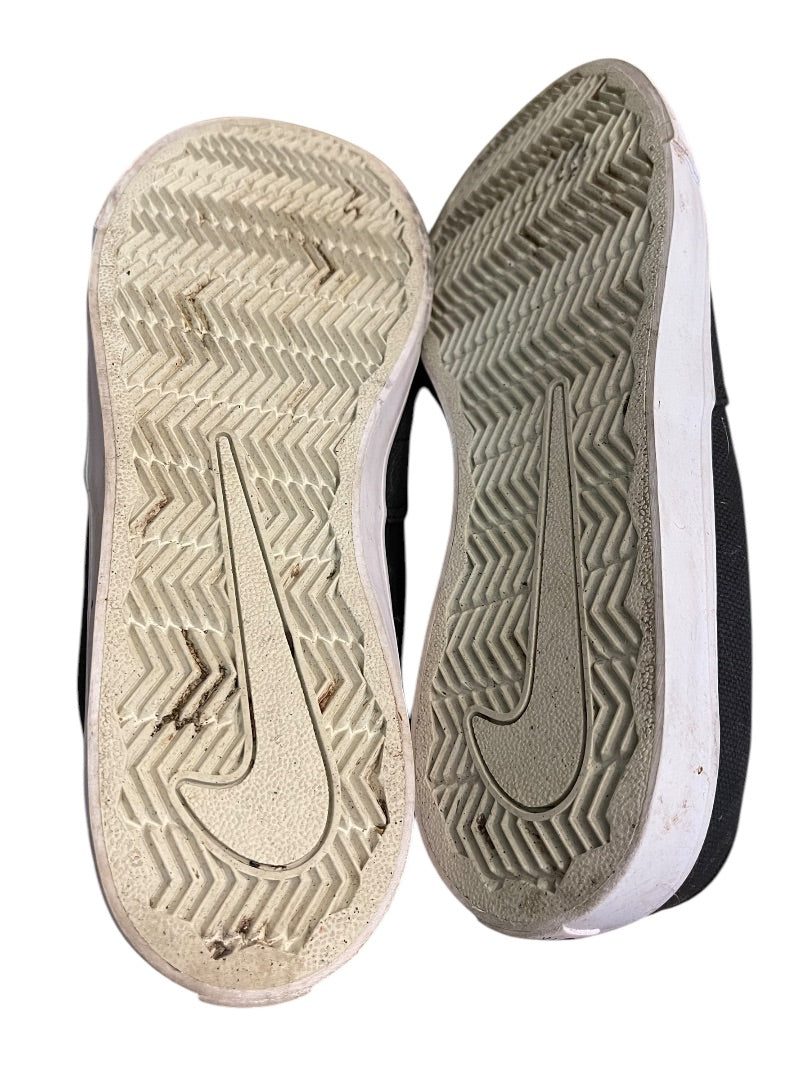 Size 13 Nike SB Mens Solarsoft Canvas Skateboard Slip On Shoe Sneaker AH3364-091