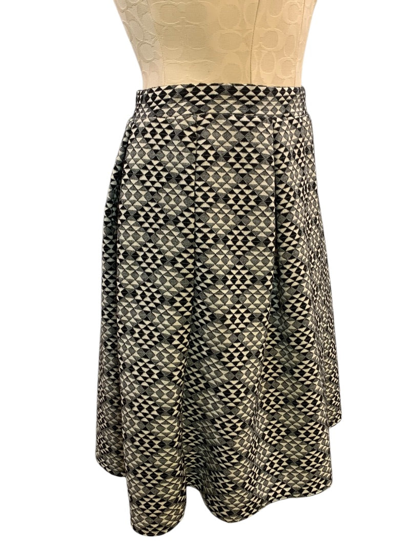 Small Joe B by Joe Benbasset Knit Pull On Elastic Waist Flare Skirt