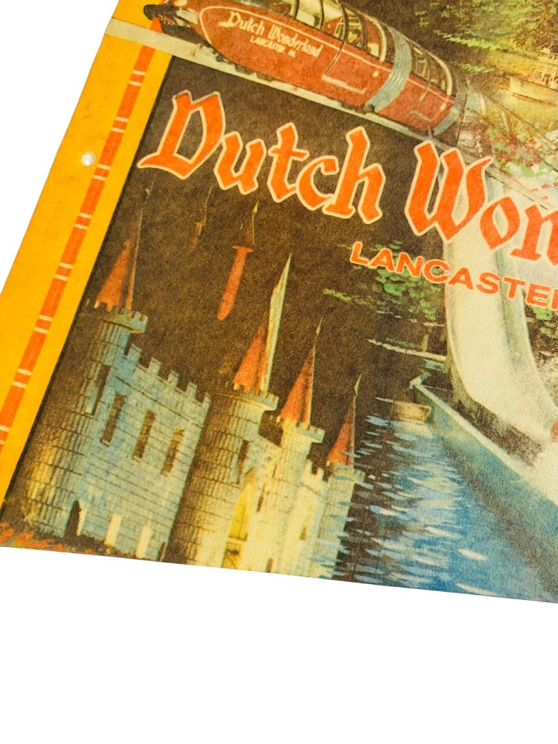 Vintage 29.5 Inch Dutch Wonderland Pennant Souvenir Felt Flag Lancaster PA