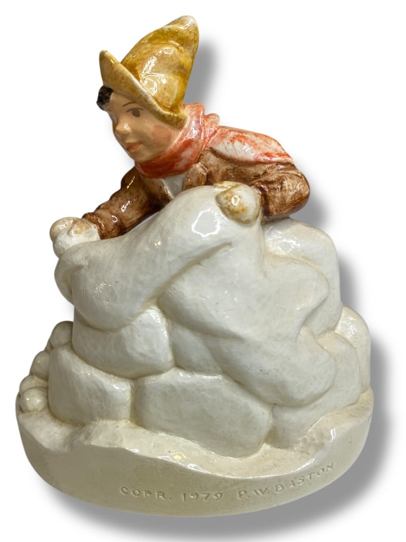 1979 Sebastian Miniatures Signed Numbered Figurine Snowball Fight 3.5"