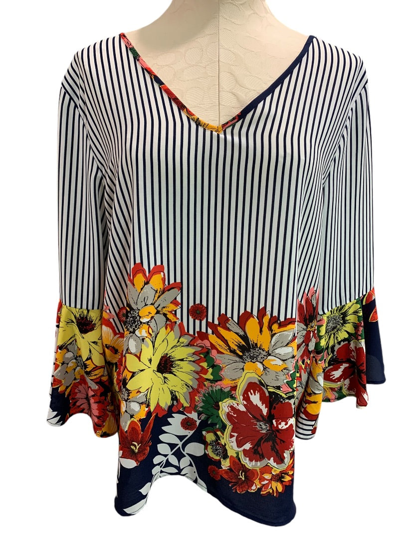 Medium Cherish Popover V-Neck Blouse Floral Striped Shirt