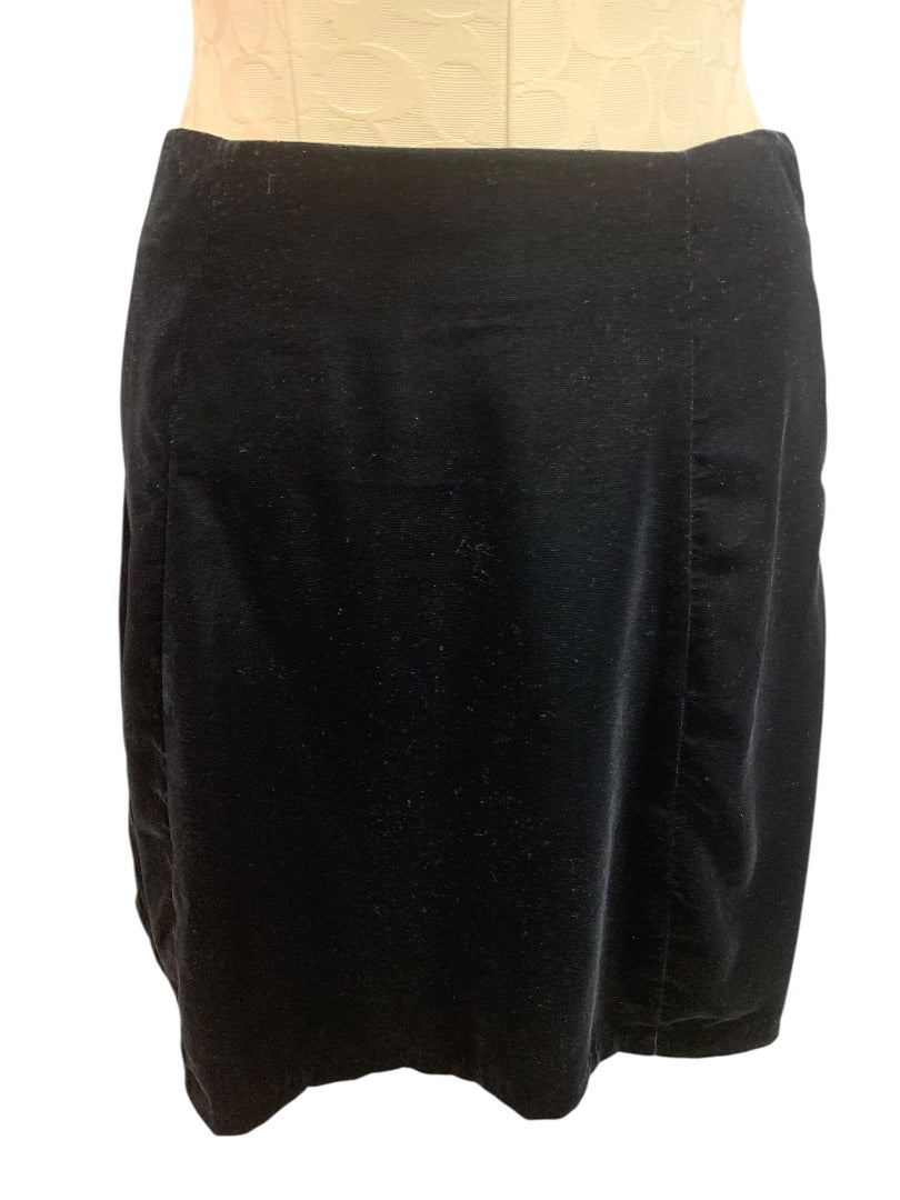 Size 2P Loft Petites Black Velvet Side Zip Skirt Lined