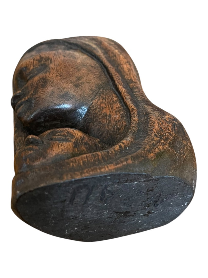 Wooden Carved Madonna and Child NZAU 7" x 4" x 2"