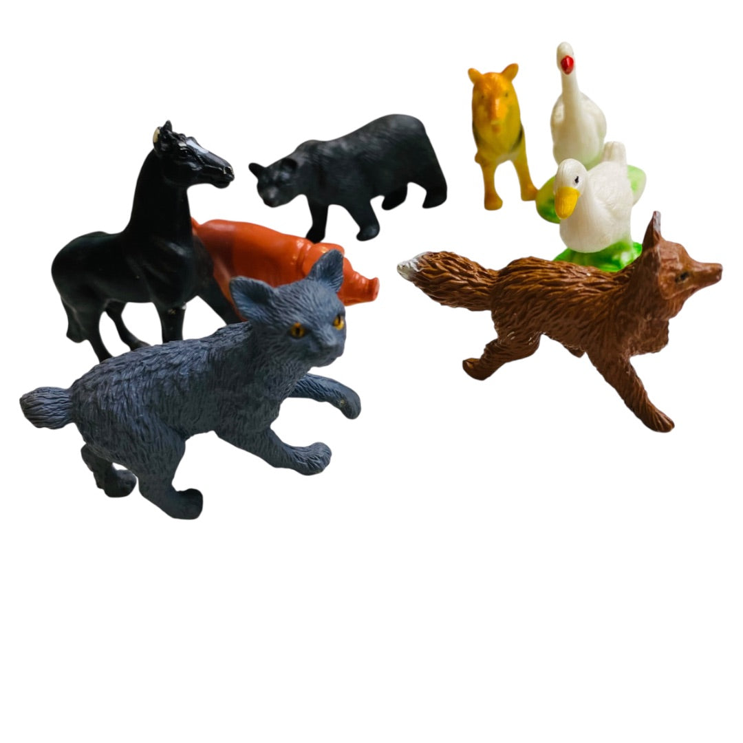 Lot of 8 Plastic Miniature Animals Hog Goose Duck Bear Fox Dog