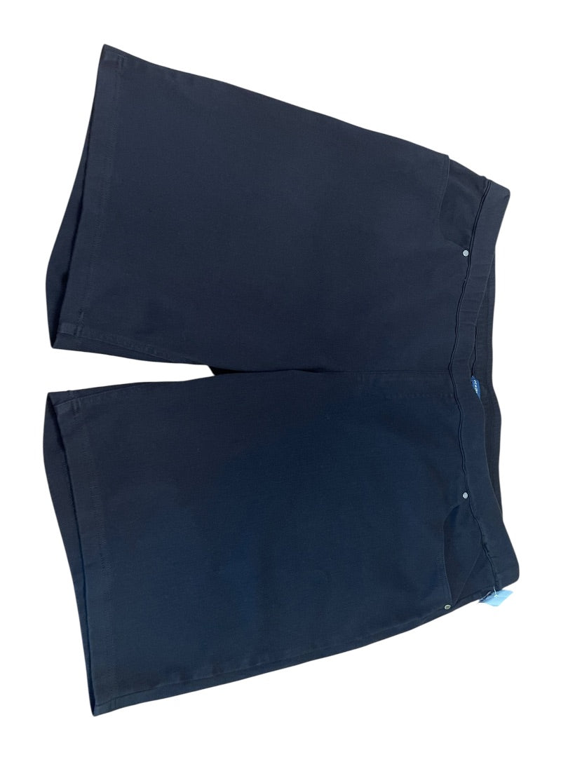 Size 30W Isaac Mizrahi Live! Womens Stretch Pull On Denim Shorts Pockets Black