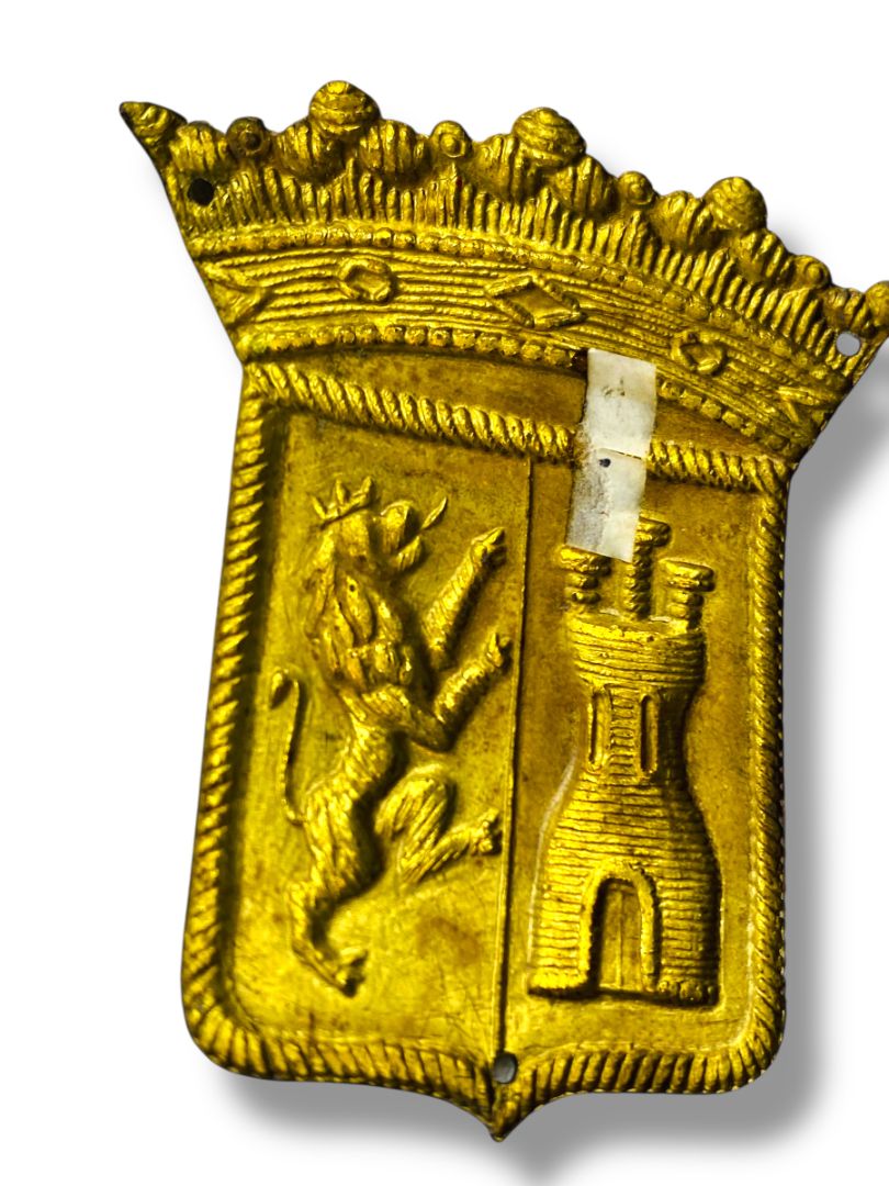 Vintage Spanish Heraldic Badge Metal Goldtone Red 2.25"