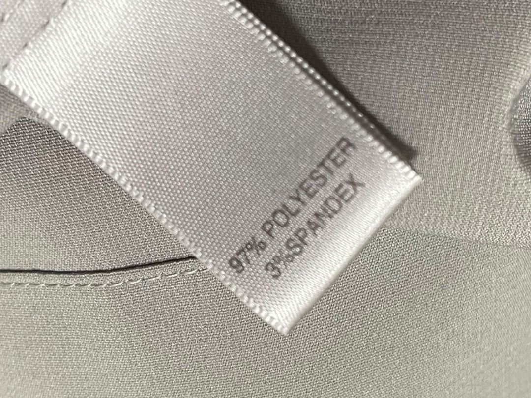 30/32 Avenue Gray Pullover Blouse