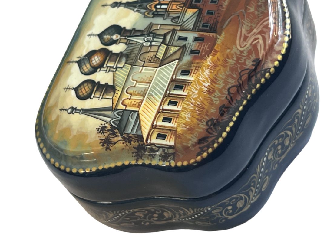 Russian Handpainted Signed Clam Shell Lacquer Trinket Box Trinity Cathedral Sergieva Lavra Mother of Pearl Hinged Red Interior