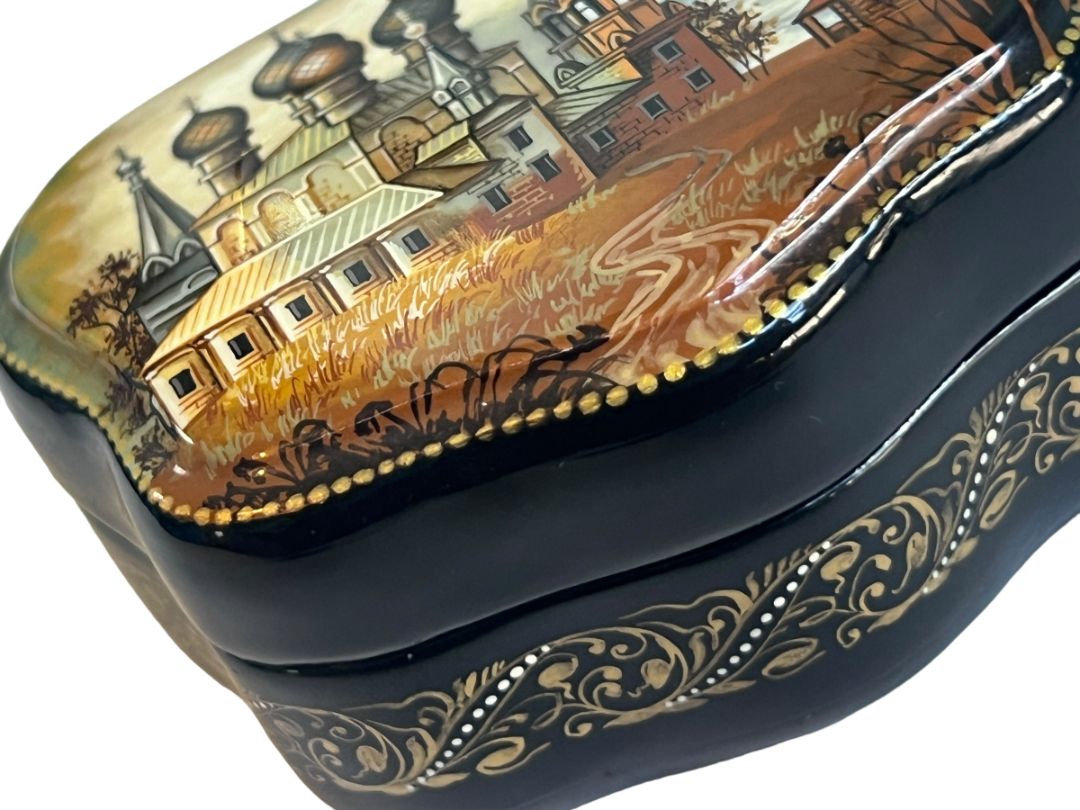 Russian Handpainted Signed Clam Shell Lacquer Trinket Box Trinity Cathedral Sergieva Lavra Mother of Pearl Hinged Red Interior