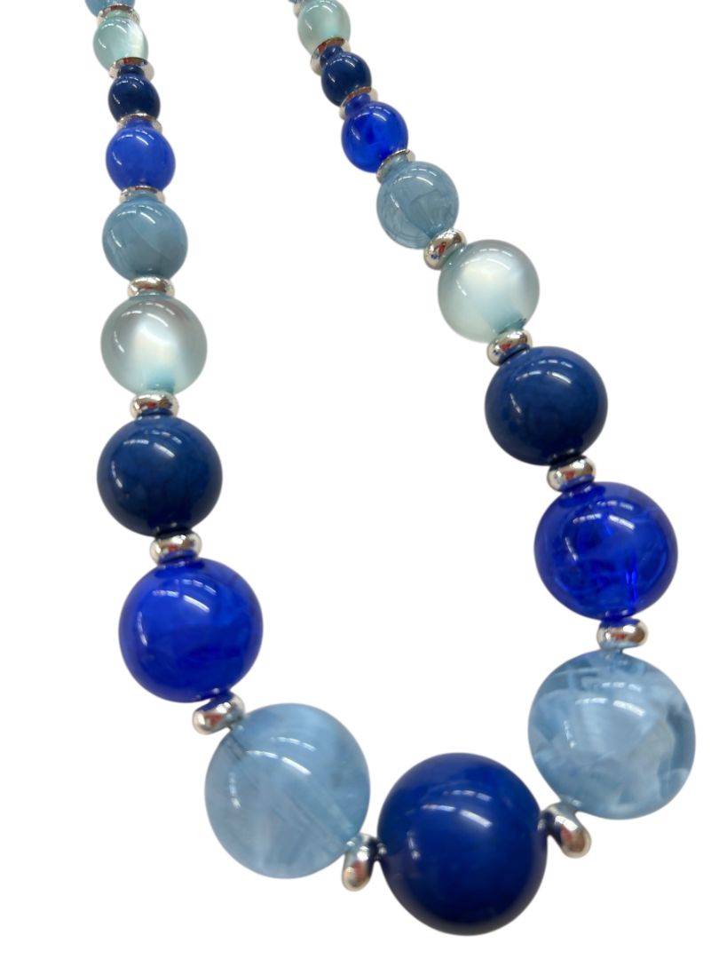 Graduated Blue Beaded Necklace Silvertone Spacers 17"+3" Extender